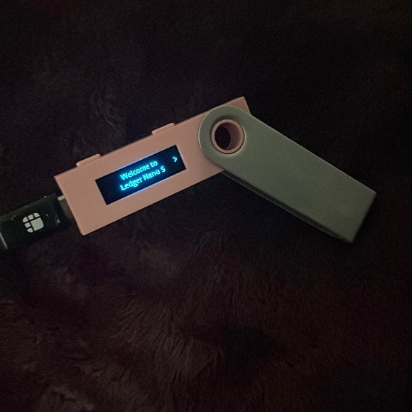Pink Ledger Nano S - Picture 3 of 5